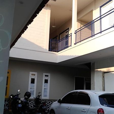 Roemah Kesambi Cirebon Exterior photo